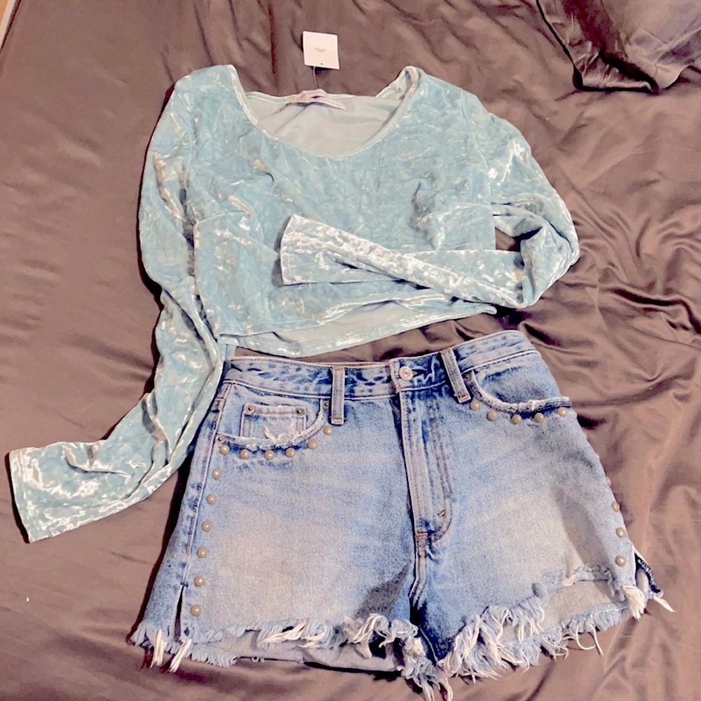 UO top and A&F Jean short